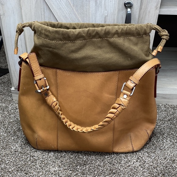 Calvin Klein Tan Leather Saddlebag Canvas Drawstring Woven Handled Bag Rare - Picture 3 of 11